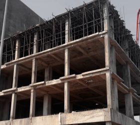 Zee99 Apartments for Sale in Bahria Town Lahore. construction update September 2025, Concrete pouring completed and grey structure delivery targeted for December. A major milestone for investors, residents, and Pakistan’s modern real estate landscape.