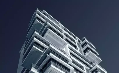 Comparison of houses and apartments in Bahria Town Lahore highlighting cost savings and amenities